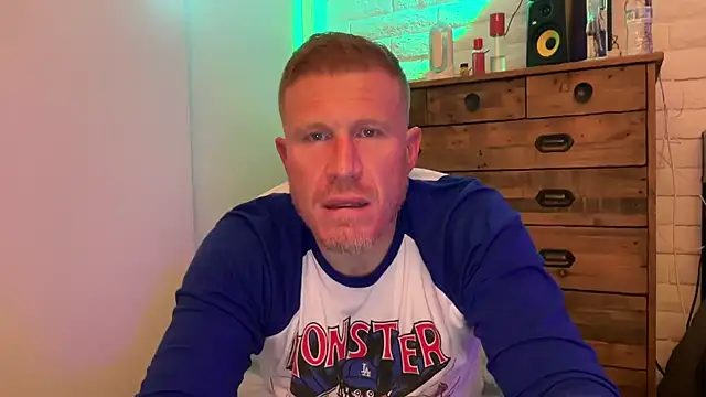 JeffJocc online show from 10/26/25, 04:02