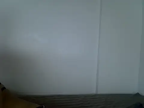 laetitia  online show from 11/05/25, 01:58