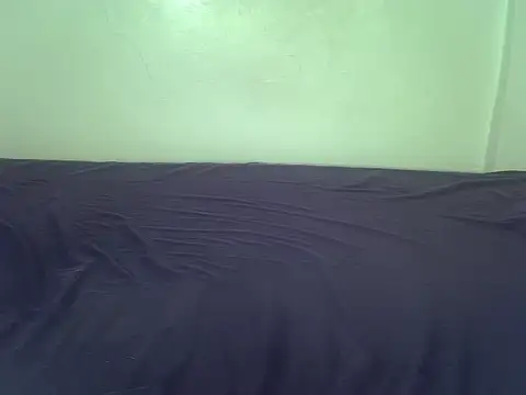 laetitia  online show from 11/26/25, 11:05