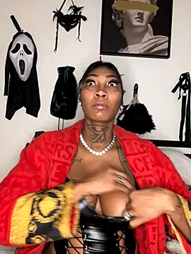 CUMQUEEN-XXX69 online show from 12/01/25, 02:12