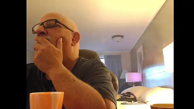 --JimmyJamzs-- online show from 09/17/25, 11:07