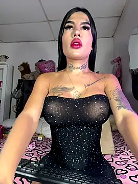 saragill323 online show from 11/08/25, 12:20