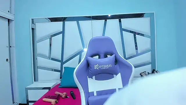 chanel hot 001 online show from 12/04/25, 04:11