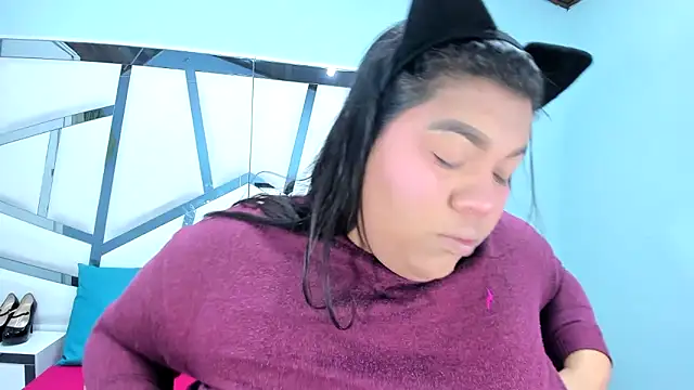 chanel hot 001 online show from 11/28/25, 06:02