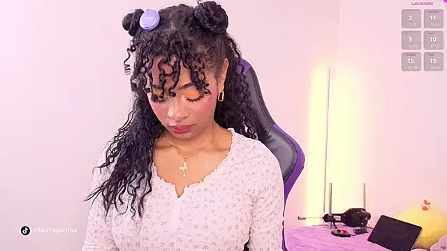 Heily Fox online show from 03/15/26, 04:14