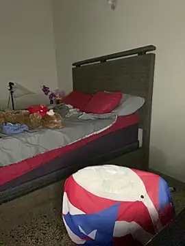 ladycreamypr2 online show from 03/04/26, 05:37