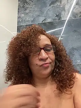 Snapshot of ladycreamypr2 chatting on 02/21/26, 03:08 ladycreamypr2 online show from 02/21/26, 03:08