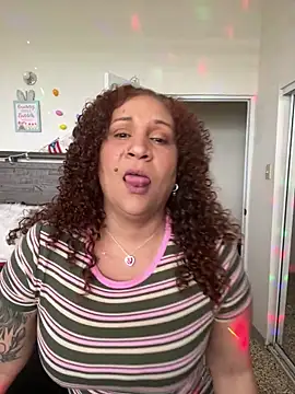 ladycreamypr2 online show from 03/22/26, 11:56