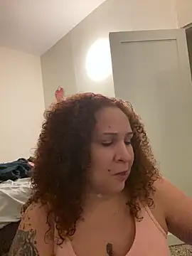 Snapshot of ladycreamypr2 chatting on 02/19/26, 03:25 ladycreamypr2 online show from 02/19/26, 03:25