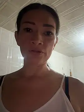 Snapshot of Yulia_sx chatting on 06/27/26, 06:58 Yulia sx online show from 06/27/26, 06:58
