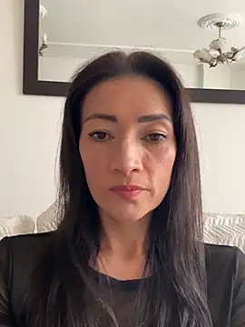 Yulia sx online show from 04/05/26, 08:59