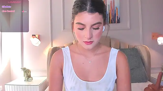 Snapshot of aria_greco chatting on 02/28/25, 06:21 aria greco online show from 02/28/25, 06:21