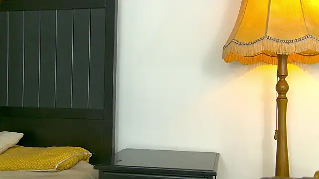 Snapshot of Yanira_Muslim chatting on 02/10/26, 05:06 Yanira Muslim online show from 02/10/26, 05:06