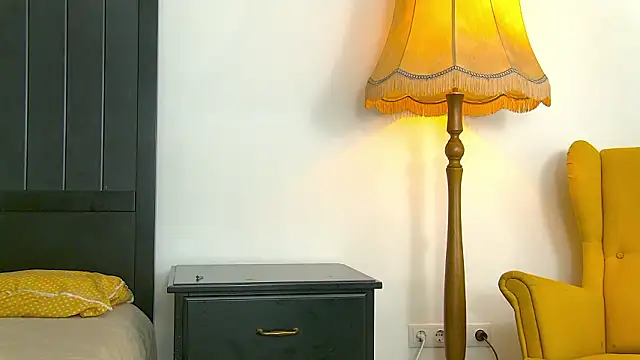 Snapshot of Yanira_Muslim chatting on 02/05/26, 05:03 Yanira Muslim online show from 02/05/26, 05:03