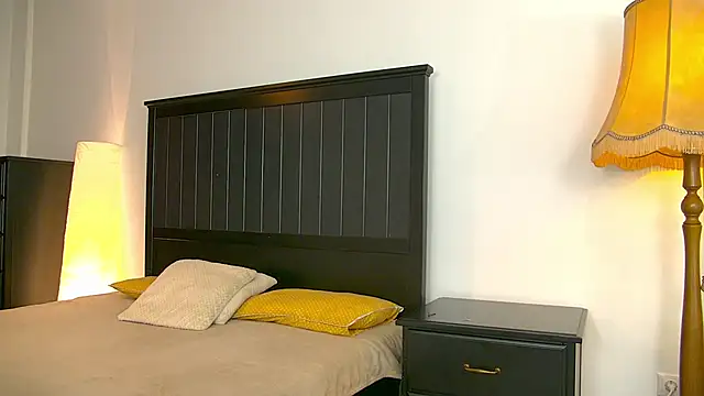 Snapshot of Yanira_Muslim chatting on 02/04/26, 05:02 Yanira Muslim online show from 02/04/26, 05:02