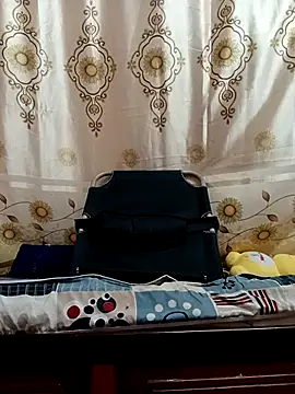 NgocQuyen2K online show from 04/04/26, 10:27