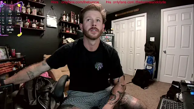 Snapshot of chillinthemosttt chatting on 09/19/25, 01:31 chillinthemosttt online show from 09/19/25, 01:31