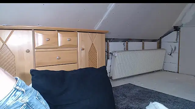 Liana Lou online show from 02/07/26, 02:58