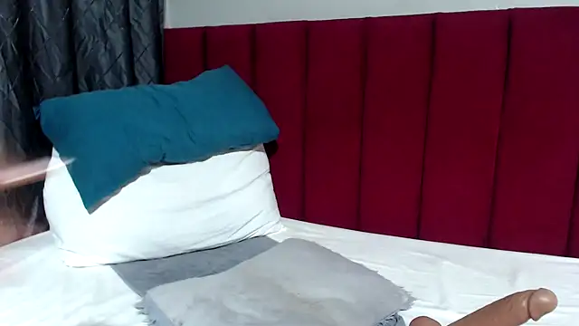 Mochabae online show from 11/18/25, 04:05