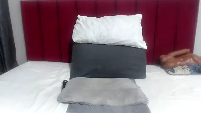 Mochabae online show from 10/24/25, 04:00