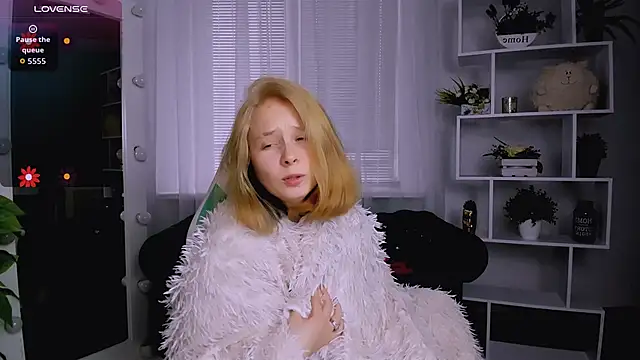 Ketrin n  online show from 11/10/25, 06:07