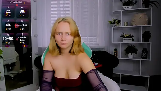 Ketrin n  online show from 11/25/25, 06:14