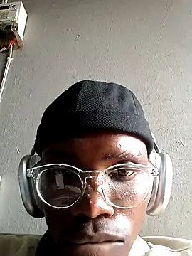 199Gif online show from 12/14/25, 01:17