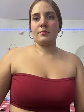 Snapshot of Greta_smith chatting on 06/26/26, 12:05 Greta smith online show from 06/26/26, 12:05