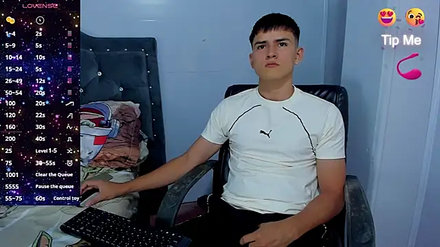 Jacobb Lee online show from 10/24/25, 09:03