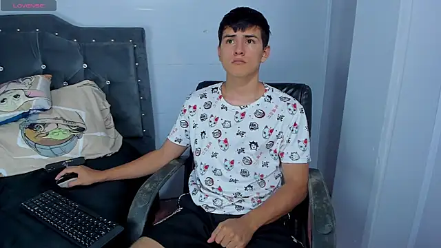 Jacobb Lee online show from 12/04/25, 08:30