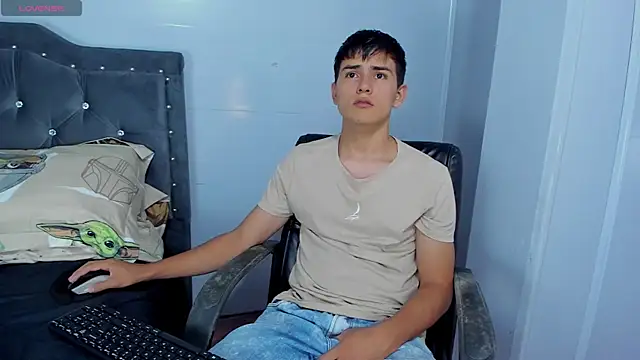 Jacobb Lee online show from 11/24/25, 08:20