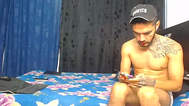 Hot Sharks  online show from 11/09/25, 10:52