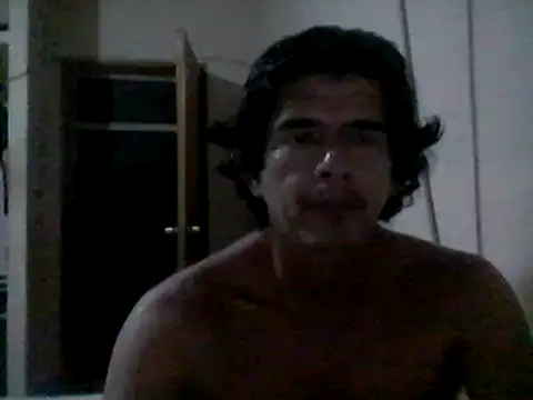 Snapshot of Marobronco chatting on 03/18/25, 01:13 Marobronco online show from 03/18/25, 01:13