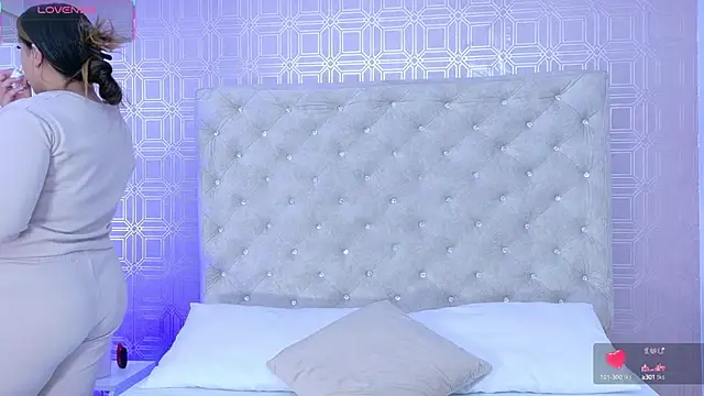 Sara Desire online show from 09/14/25, 12:16