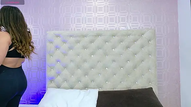 Sara Desire online show from 09/09/25, 12:14