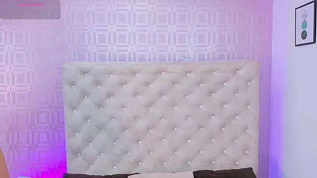 Sara Desire online show from 10/02/25, 11:46