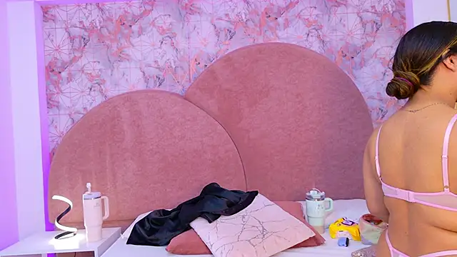 Sara Desire online show from 09/26/25, 11:50