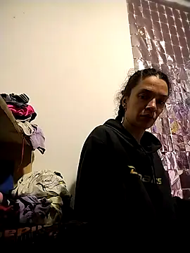 rebekka simpson online show from 11/27/25, 11:27