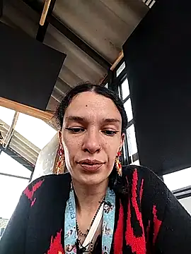 rebekka simpson online show from 05/25/26, 08:51