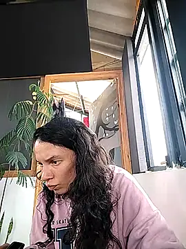 Snapshot of rebekka_simpson chatting on 03/06/25, 04:49 rebekka simpson online show from 03/06/25, 04:49