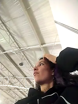 Snapshot of rebekka_simpson chatting on 10/12/25, 09:27 rebekka simpson online show from 10/12/25, 09:27