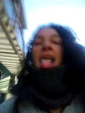 rebekka simpson online show from 11/22/25, 10:36