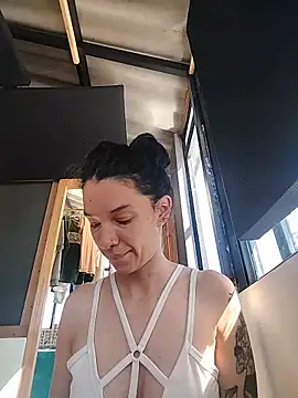 rebekka simpson online show from 05/24/26, 02:17