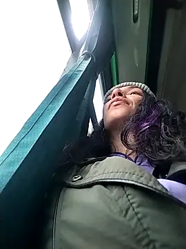 rebekka simpson online show from 03/17/26, 02:09