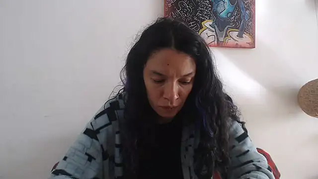 Snapshot of rebekka_simpson chatting on 06/25/26, 01:27 rebekka simpson online show from 06/25/26, 01:27