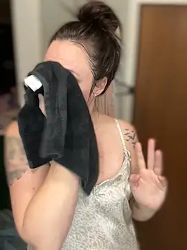 Blaze Baby online show from 01/15/26, 04:32