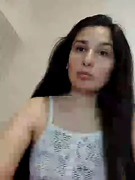 Snapshot of Bigyummmzul chatting on 02/12/25, 02:45 Bigyummmzul online show from 02/12/25, 02:45