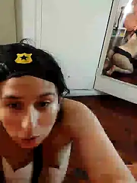 Snapshot of Bigyummmzul chatting on 03/11/25, 07:03 Bigyummmzul online show from 03/11/25, 07:03