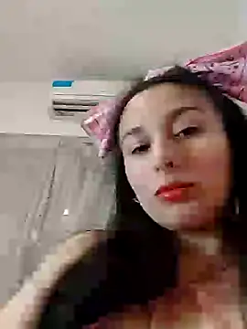 Snapshot of Bigyummmzul chatting on 01/30/25, 02:38 Bigyummmzul online show from 01/30/25, 02:38