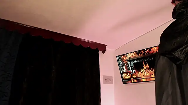 Teo skinny online show from 10/31/25, 10:49